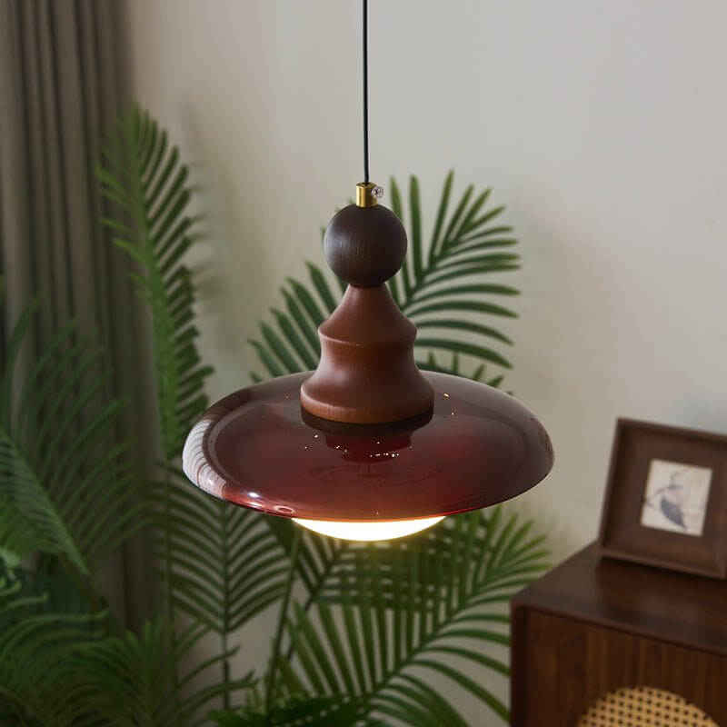 Hanglamp met houten accenten