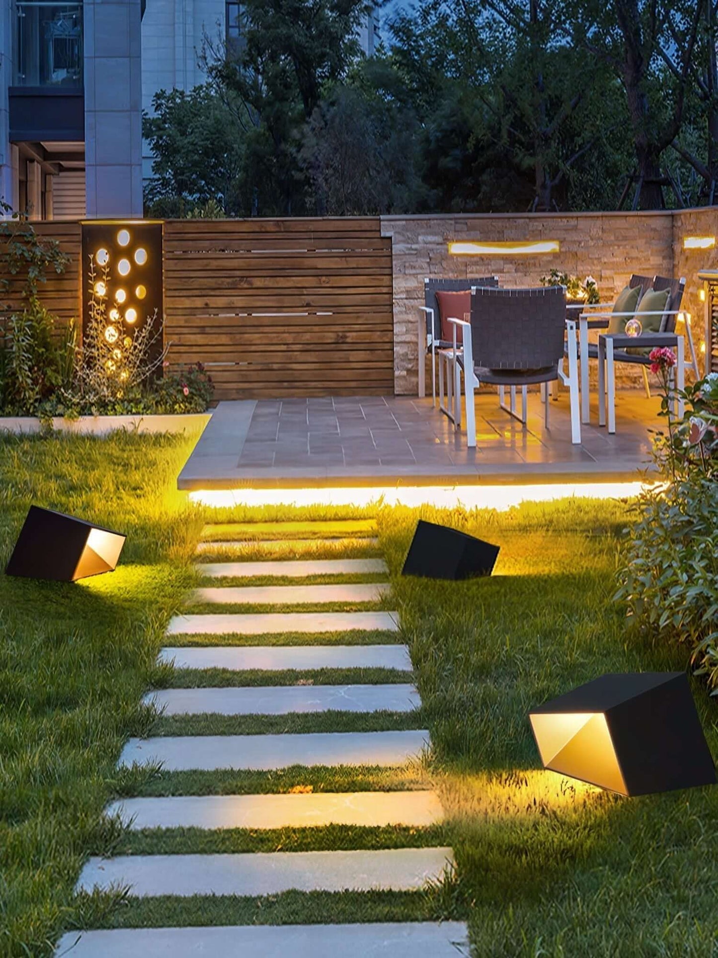 Kubusvormige Tuinlamp op Solar Energie