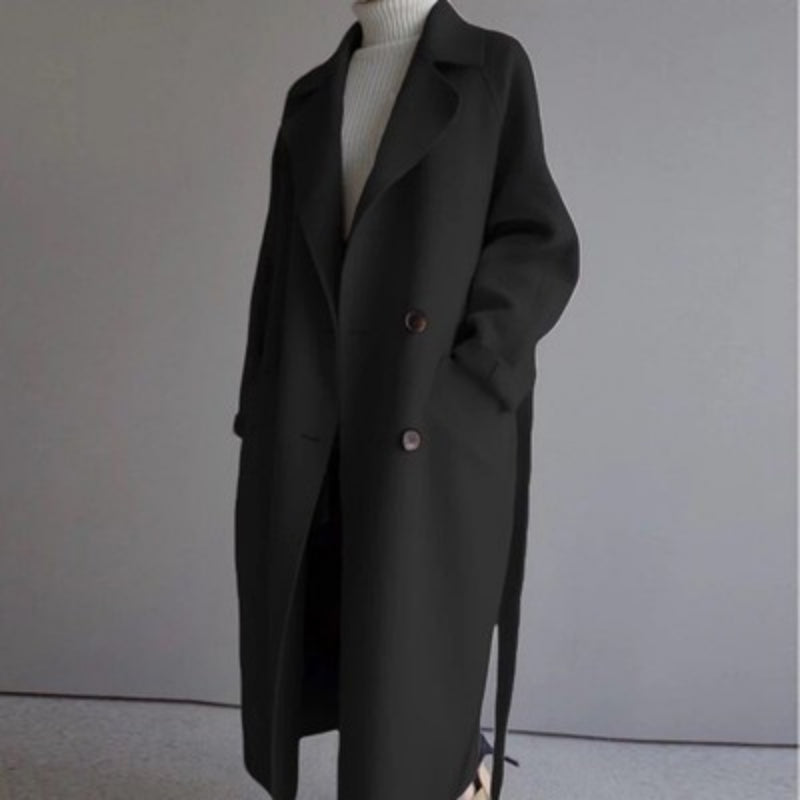 Casual wollen damesjas Isabella, lange pasvorm, rijke kleuren, elegante uitstraling, ideaal voor warme stijl op koude dagen.