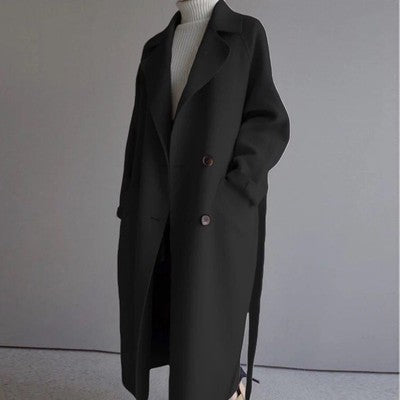 Casual wollen damesjas Isabella, lange pasvorm, rijke kleuren, elegante uitstraling, ideaal voor warme stijl op koude dagen.