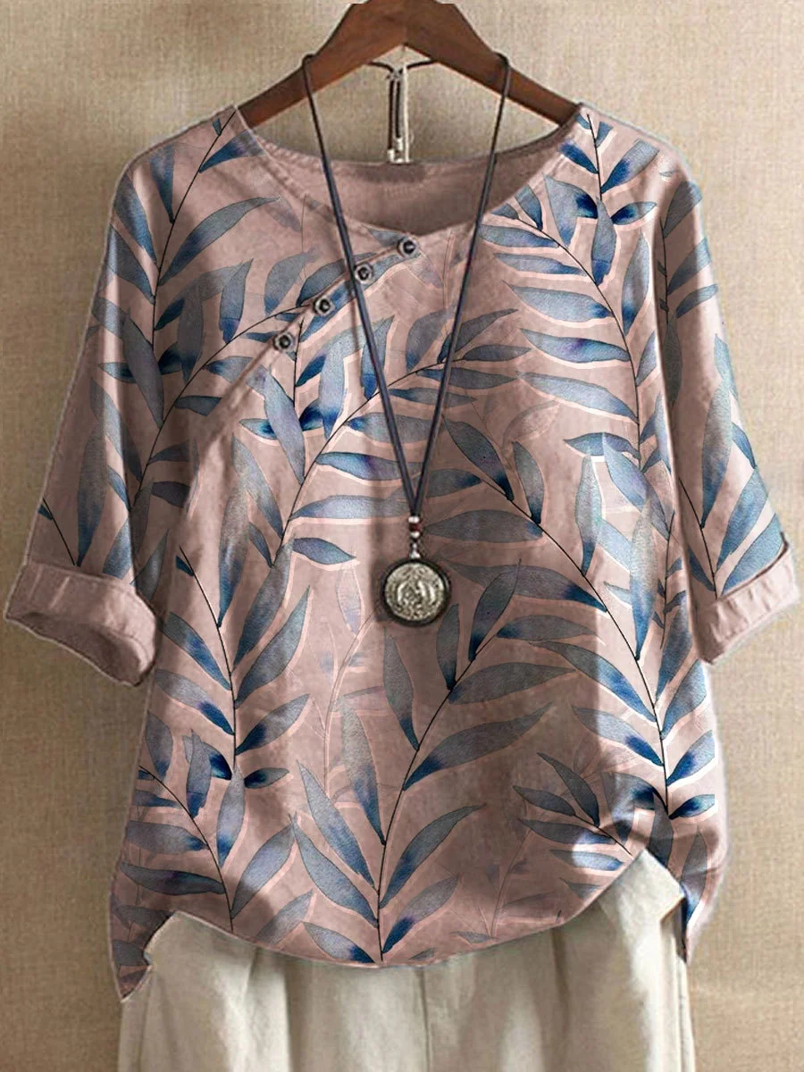 "Casual zomerlinnen overhemd in wit, licht en ademend, ideale damesblouse voor warme dagen met losse pasvorm."