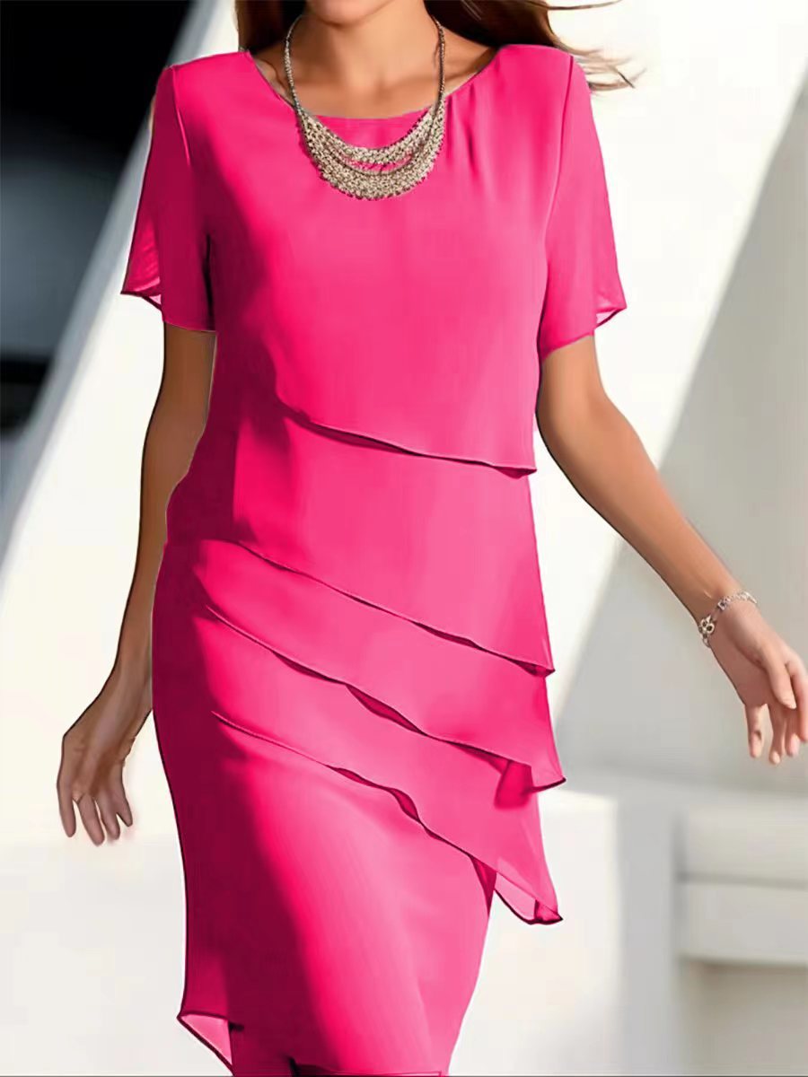 Chique gelaagde chiffon jurk in klassiek blauw, verfijnd ontwerp, elegante midi-jurk, luchtige en vloeiende pasvorm.