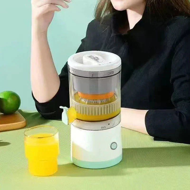 "Citruspers zonder snoer, hoog sapopbrengst, draagbaar ontwerp voor vers sap van sinaasappels tot limoenen onderweg."