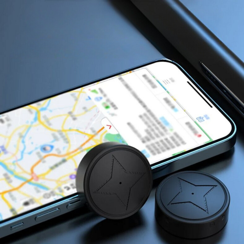 "Compacte, sterke magnetische GPS-tracker met ultradunne behuizing, ideaal voor discreet gebruik op metalen oppervlakken."