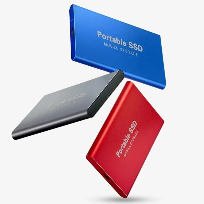 "Compacte UltraDrive externe SSD met 16TB opslag, zilveren behuizing, USB-C compatibel, draagbaar en schokbestendig."