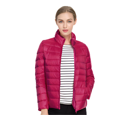 "Dames lichtgewicht donsjas, elegant en warm, donsjack met stijlvolle pasvorm voor winterse dagen."
