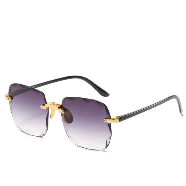 "Dames zonnebril - UV400 bescherming, stijlvol design in roze, grijs/roze en bruin/grijs met licht montuur"