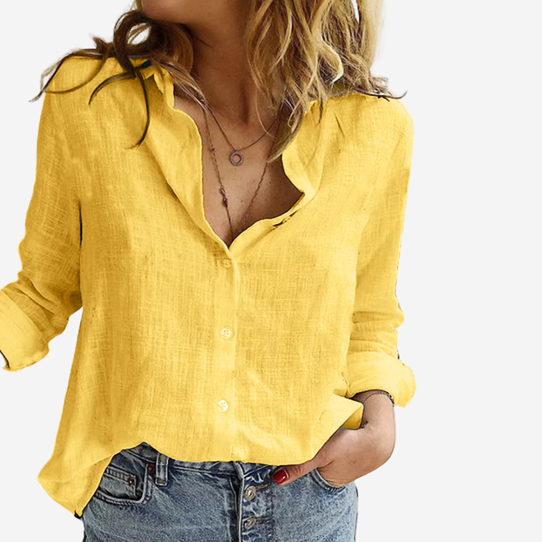 "Damesblouse van linnenblend met klassieke reverskraag en lange mouwen, elegante vintage uitstraling en comfortabele pasvorm.
