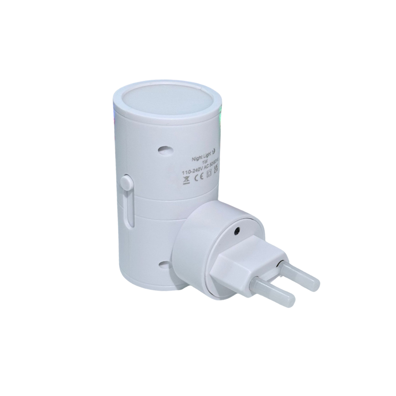 "Dimbare LED nachtlamp, zwart/wit, elegant design met dag-nachtsensor. Past in elk stopcontact voor warme, rustgevende gloed.