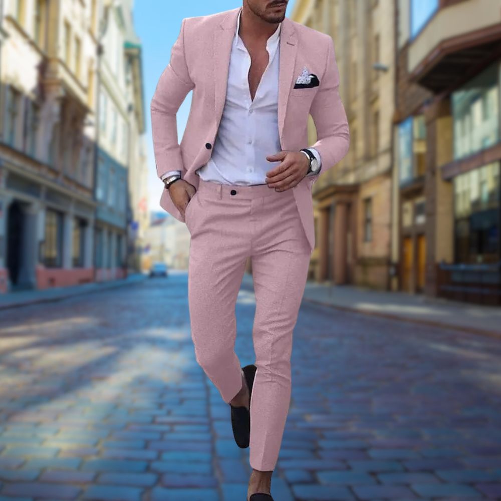 "Donkerblauw slim fit herenpak, ideale keuze voor bruiloft en zakelijk, elegante pasvorm met stijlvolle details."