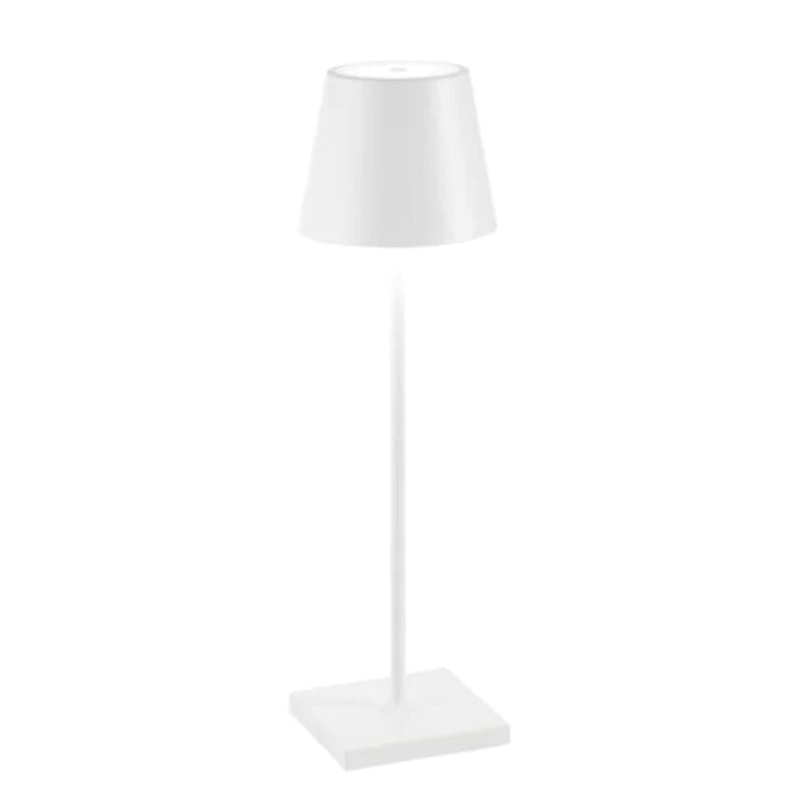 "Draadloze oplaadbare tafellamp, slank en modern ontwerp, ideaal voor elk interieur, met touch bediening en USB oplaadbaar."