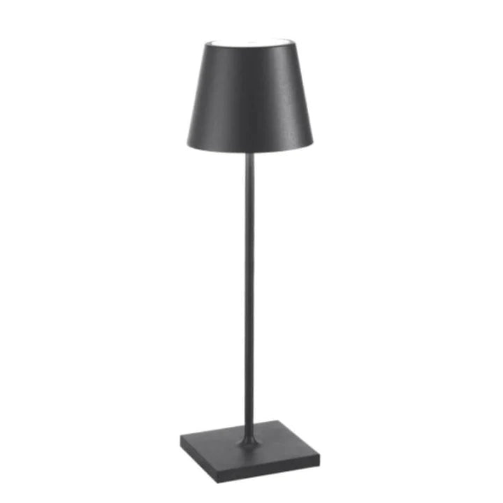 "Draadloze oplaadbare tafellamp, slank en modern ontwerp, ideaal voor elk interieur, met touch bediening en USB oplaadbaar."