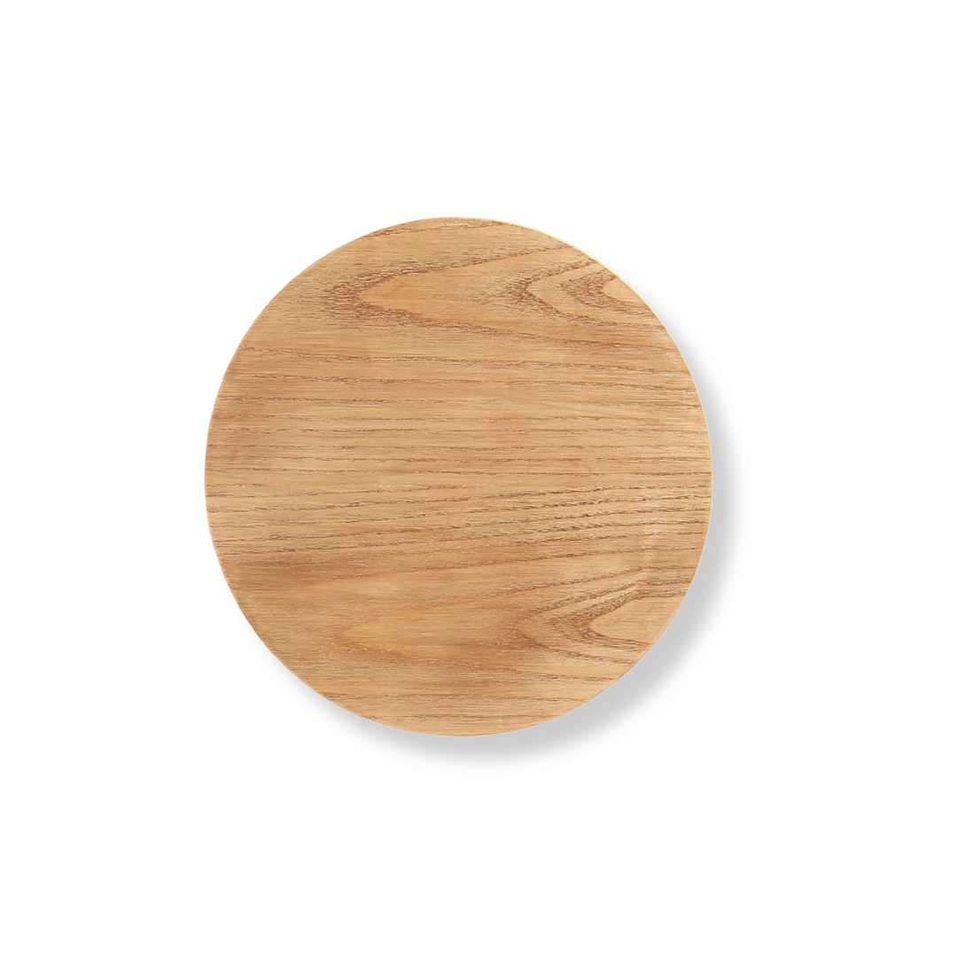 "Eikenhouten ronde wandlamp, Scandinavisch design, minimalistisch met warm indirect licht voor serene ruimtes."