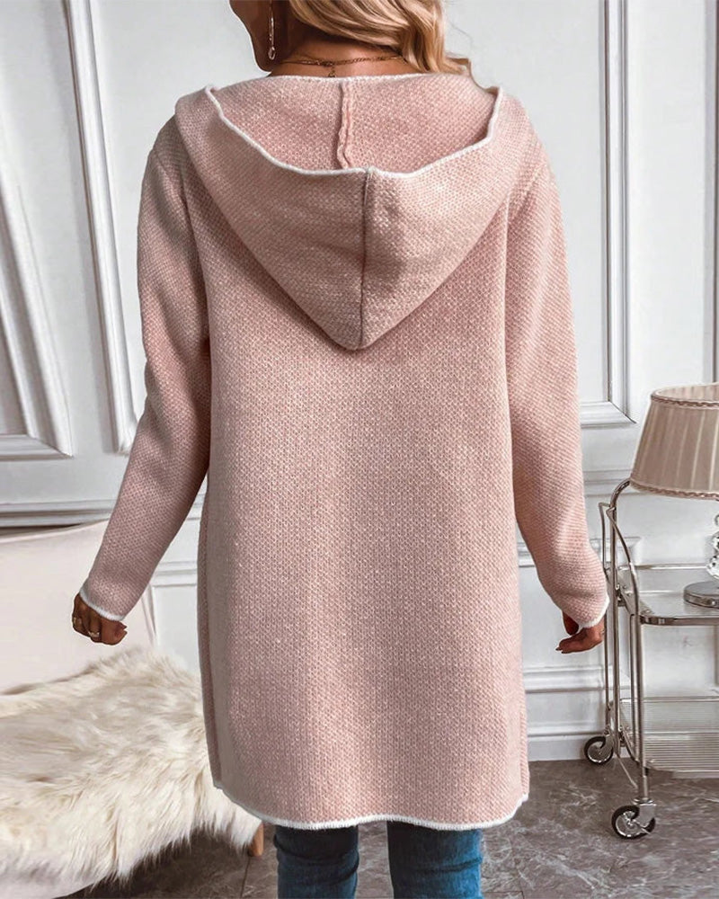 Elegant halflang vest voor dames, chique ontwerp, zachte gebreide stof, met ruime zakken voor dagelijks gebruik.