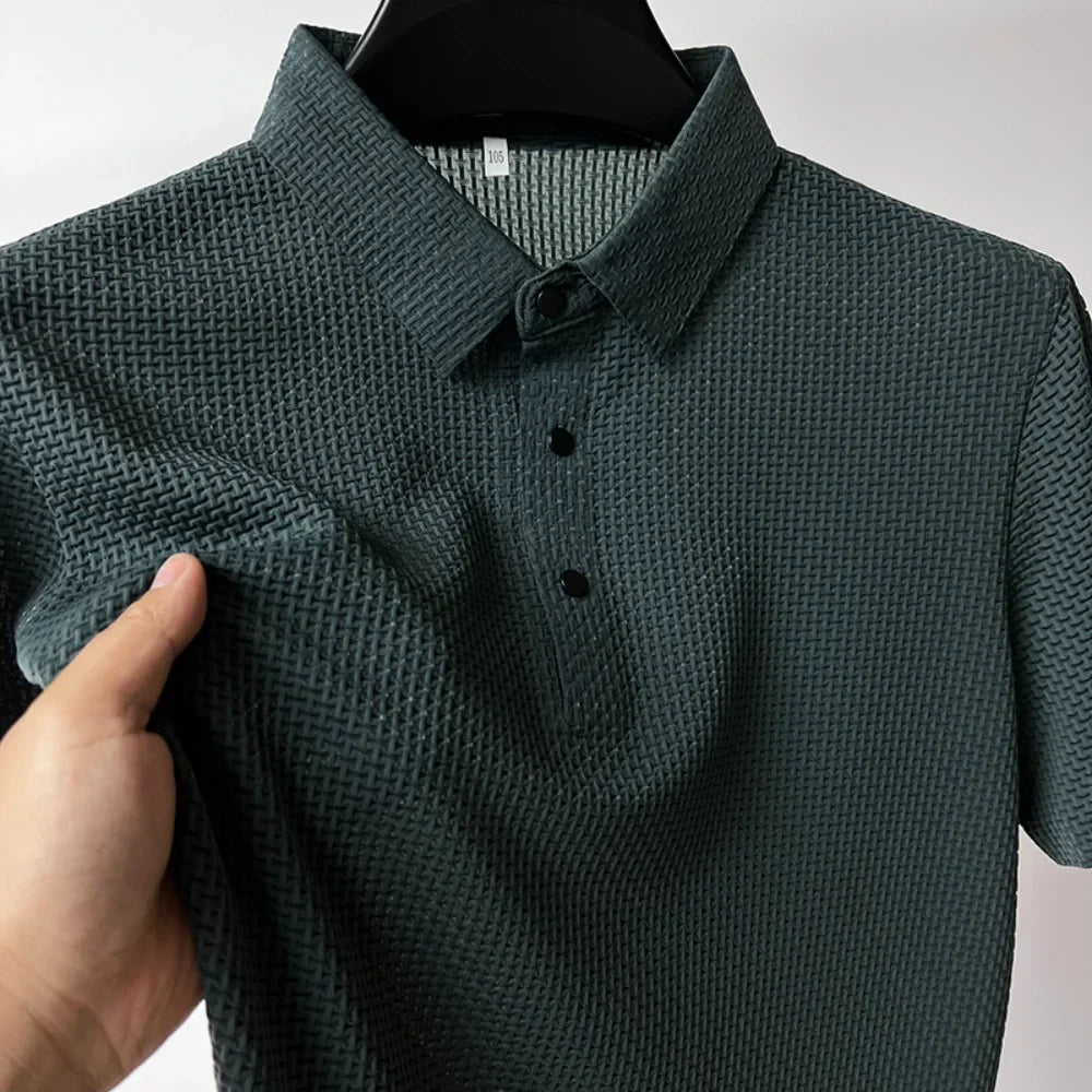 "Elegant zijden T-shirt met ademend gaasontwerp, korte mouwen en zachte textuur, ideaal voor actieve dagen."