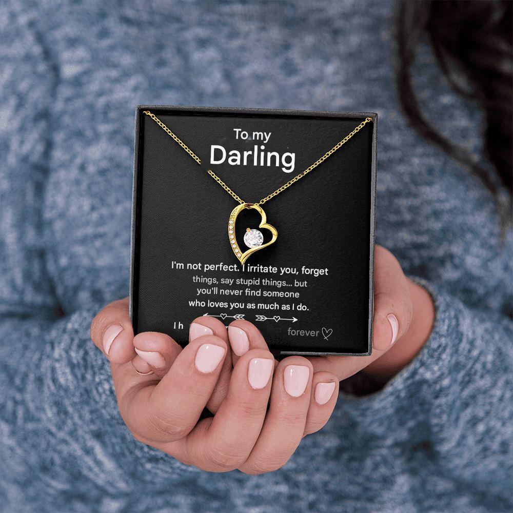 "Elegante Amara Hart Ketting met fijn hartontwerp, verstelbare lengte en hoogwaardige vergulding, ideaal damesaccessoire."