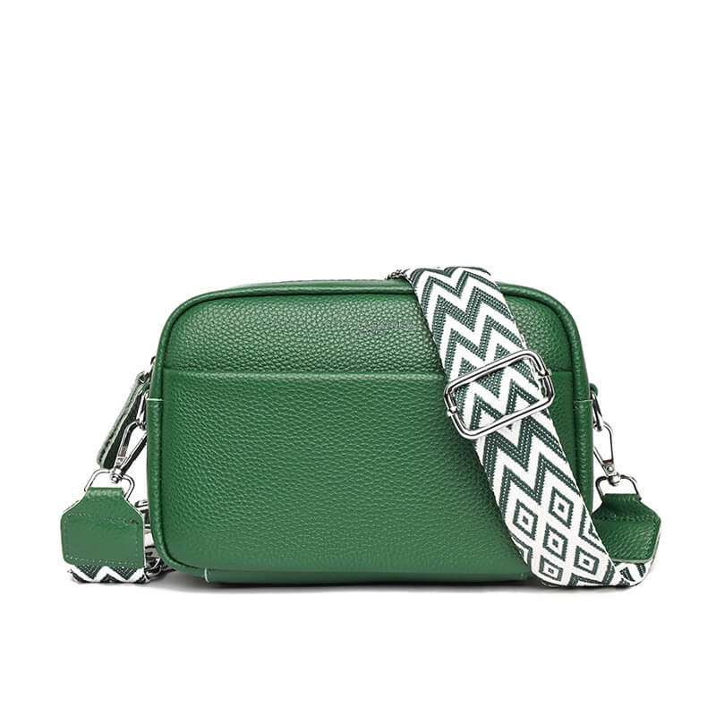"Elegante compacte schoudertas van vegan leer, 22x15x8 cm, beschikbaar in beige, blauw, groen, khaki, zwart voor dames."