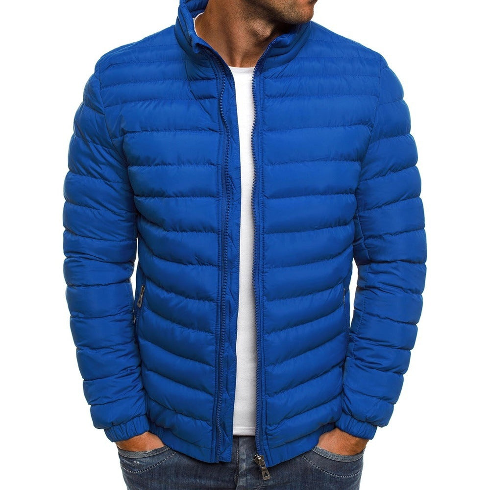 "Elegante heren donzen jas, donkerblauw, met pluche voering, perfecte isolatie voor koude dagen, luxe winterkleding"