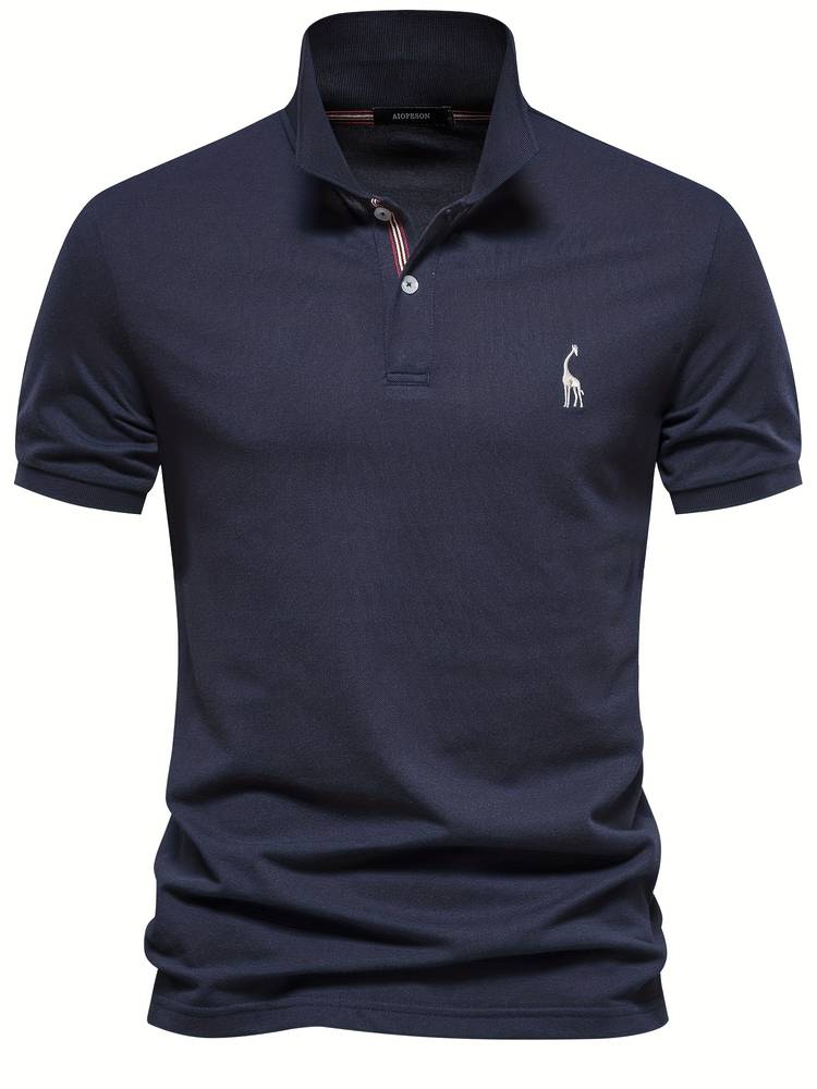 "Elegante heren polo in beige, blauw en bordeaux rood met hoogwaardige afwerking, perfecte balans tussen stijl en comfort."