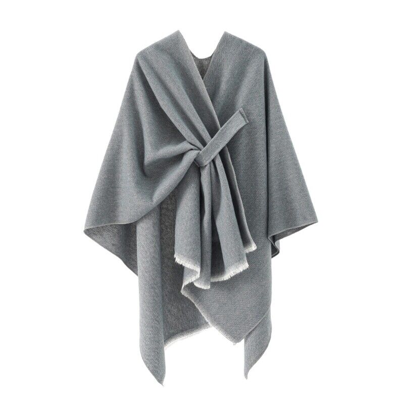 "Elegante katoenen poncho, stijlvolle cape in marineblauw, perfect voor dagelijks en formeel gebruik, lichtgewicht ontwerp."