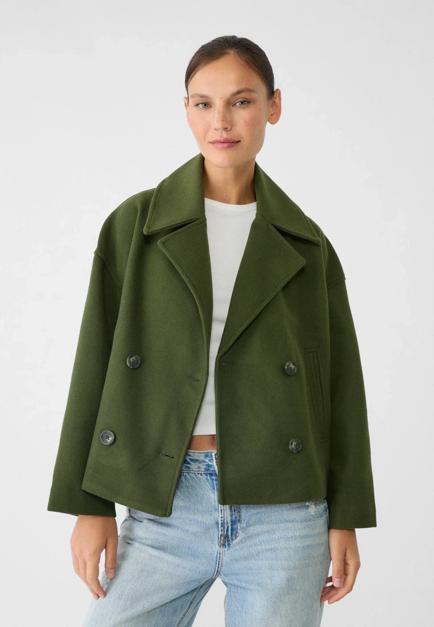 "Elegante korte double-breasted jas van luxe wolmix stof, cropped lengte, knoopsluiting, stijlvol en tijdloos design."