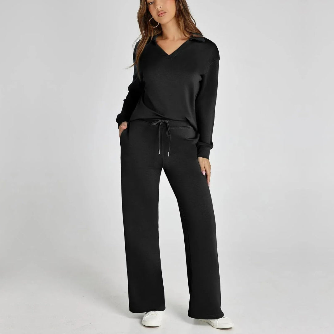 "Elegante loungewear set voor dames met off-shoulder sweater en perfect passende broek, trendy en comfortabel zichtbaar."