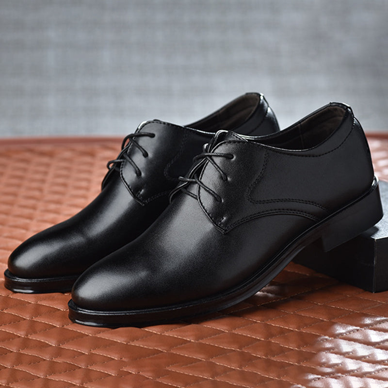 "Elegante matleren heren veterschoenen in bruin, stijlvolle look, trendy vetersluiting, voor zowel formele als casual outfits