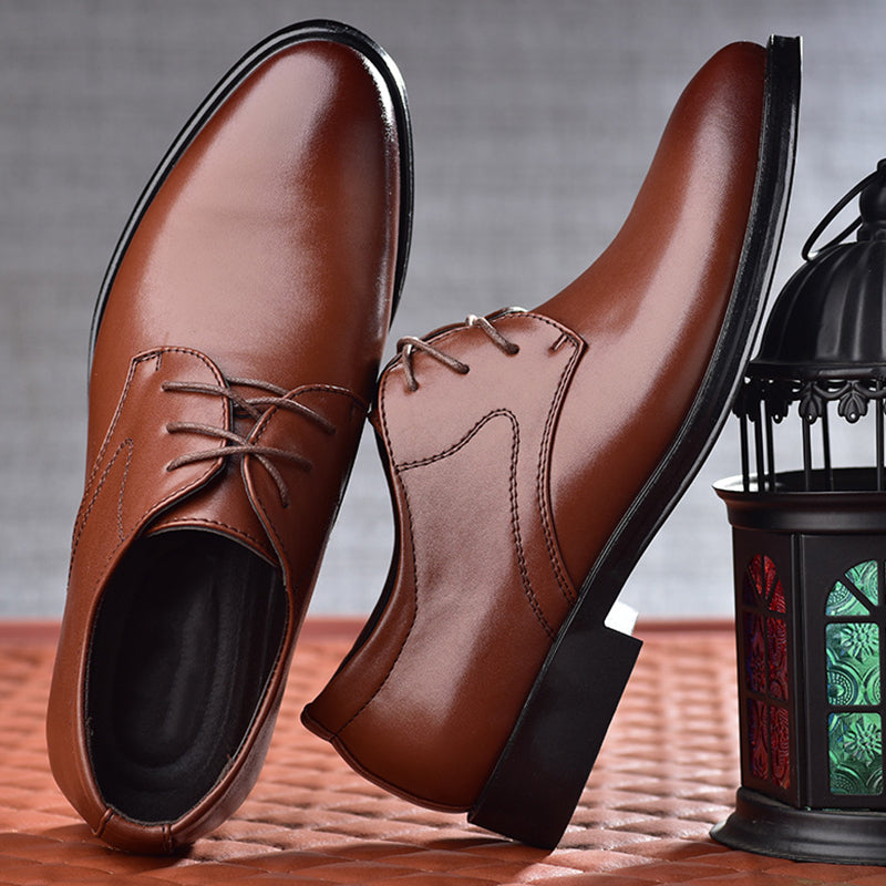 "Elegante matleren heren veterschoenen in bruin, stijlvolle look, trendy vetersluiting, voor zowel formele als casual outfits