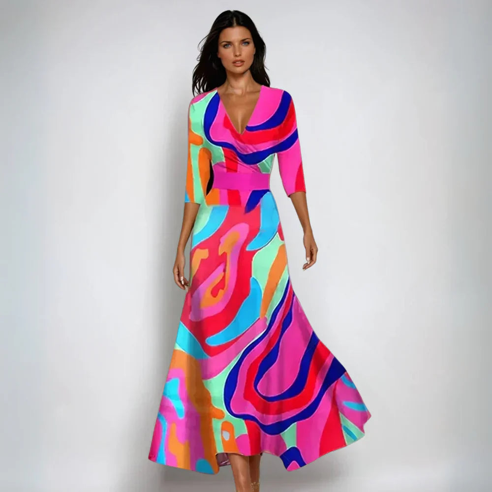 Elegante Noa luxe jurk met bloemenprint en verstelbare tailleband, zijaanzicht, ideaal voor formele en casual gebruik.