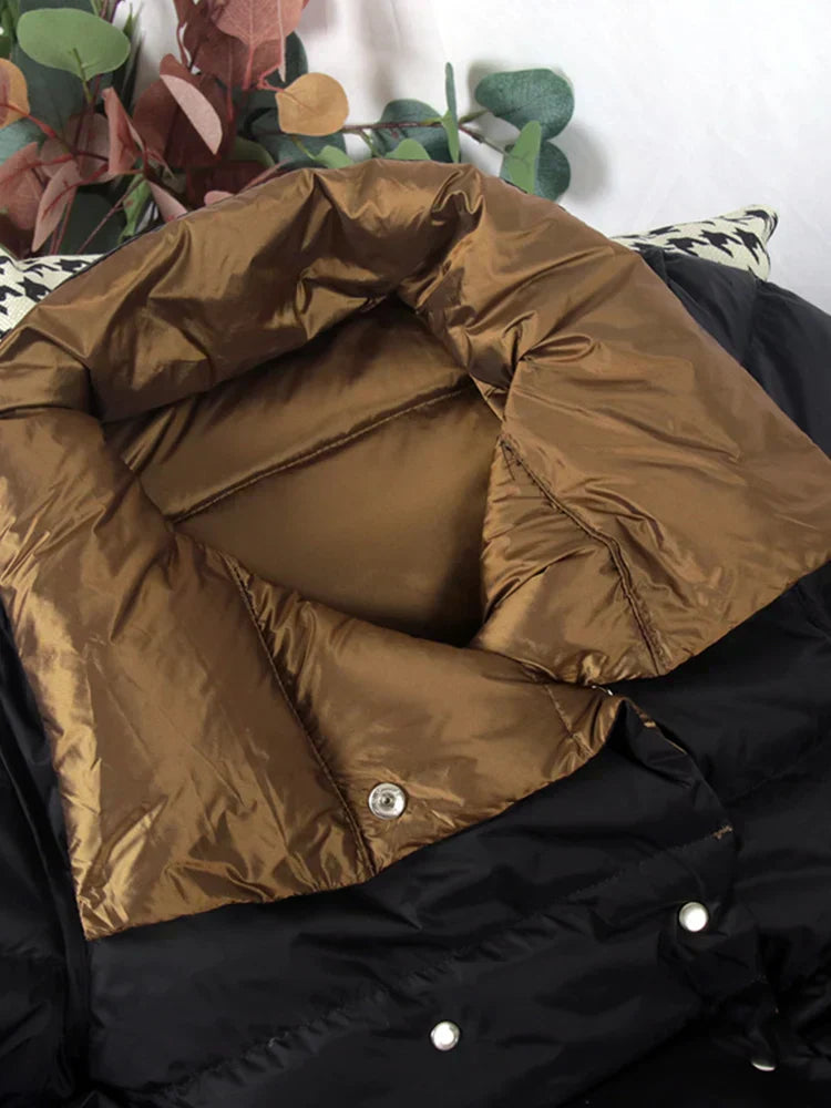 "Elegante Nordiva winterjas met geruit patroon, wolmix, vooraanzicht. Perfecte warmte en stijl voor koud weer."