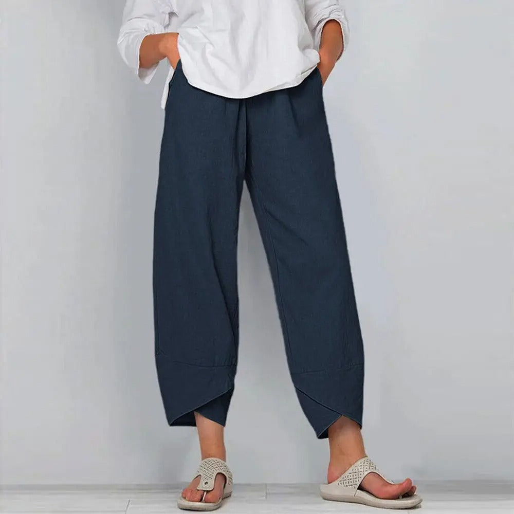 "Elegante Silvia Linnen Broek met relaxte pasvorm, elastische taille en zijzakken, perfect voor casual en comfort."