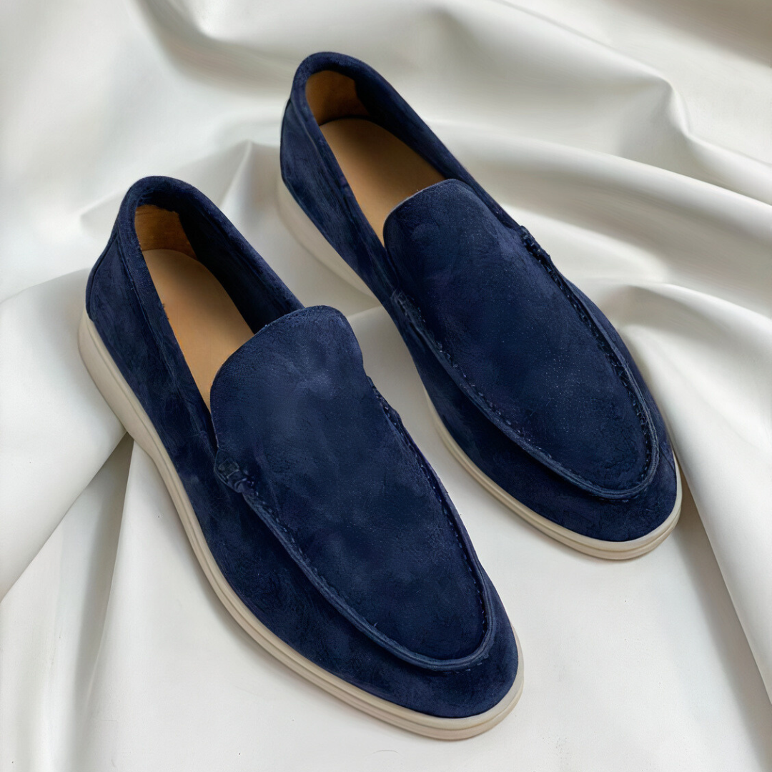 "Elegante smart-casual herenloafers, bruin leer, praktische en stijlvolle herenschoen voor werk en vrije tijd."