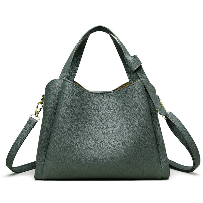Elegante vegan schoudertas voor dames, gemaakt van duurzaam vegan leer, verkrijgbaar in bruin, groen en zwart.