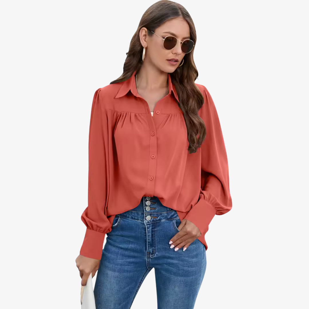 "Elin chiffon blouse met luchtige lantern-mouwen en knoopsluiting, ideale stijlvolle damesmode in diverse kleuren."