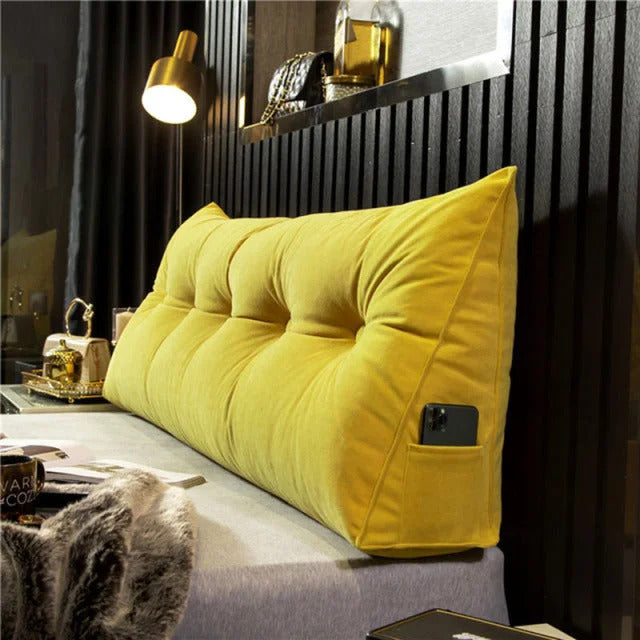 "Ergonomisch hoofdbordkussen met stijlvol design, biedt luxe comfort en ondersteuning voor hoofd, nek en rug in slaapkamer."