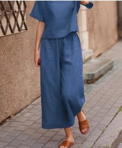 Erika linnen set met losse broek en korte mouw top, casual chic stijl, ademende stof in diverse kleuren, damesmode.