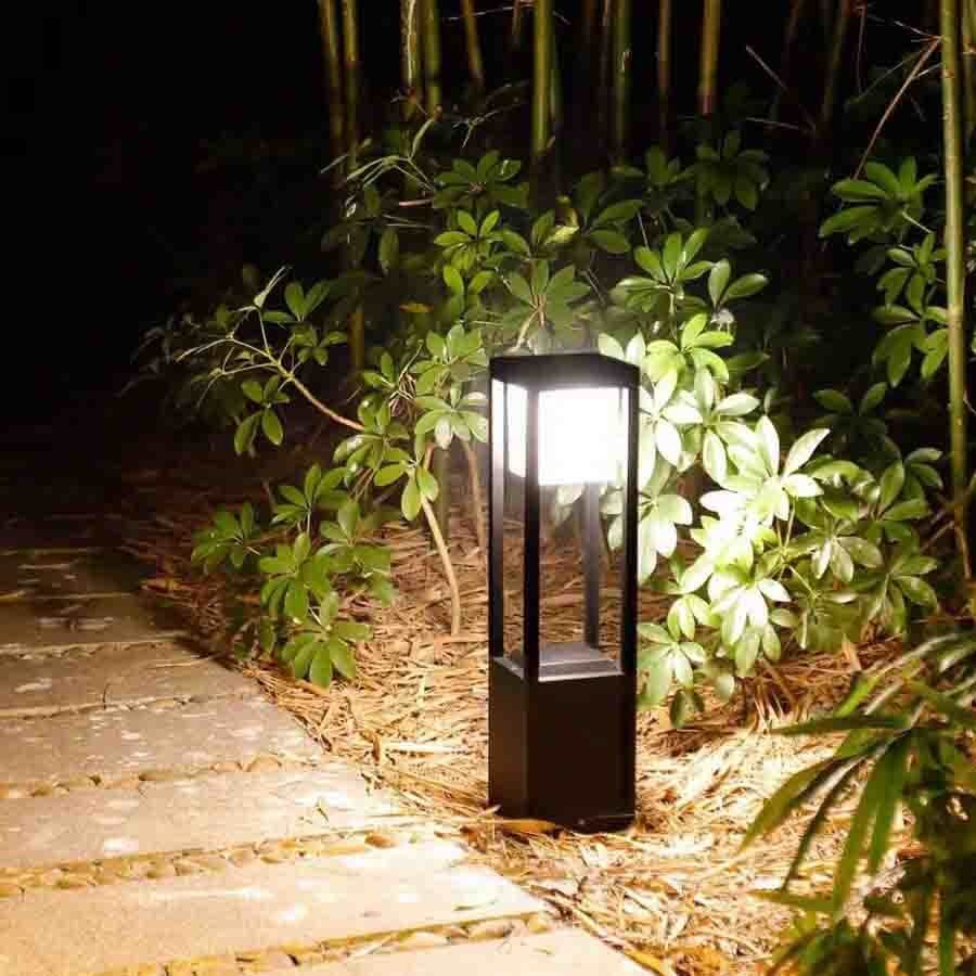Kubusvormige Buitenlamp op Zonne-energie (60cm)