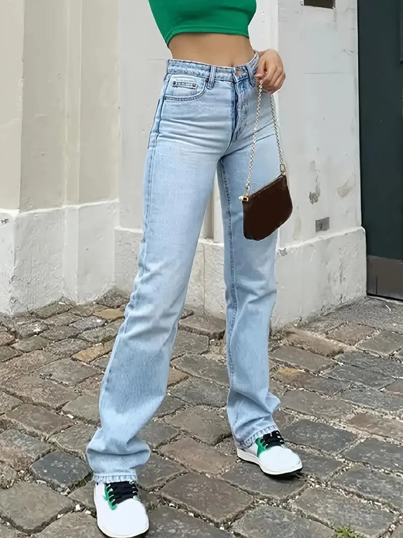 "Flared jeans vooraanzicht, hoge taille, elegante flare, lichte wassing, zachte stretchstof, stijlvolle vrouwenbroek"