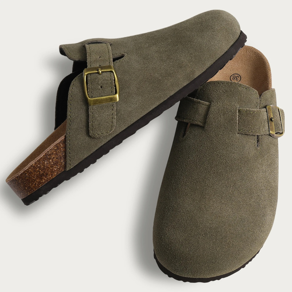 Groene kurk pantoffels voor dames met ergonomisch ontwerp, zacht fleece voetbed en ademend bovenwerk voor ultiem comfort.