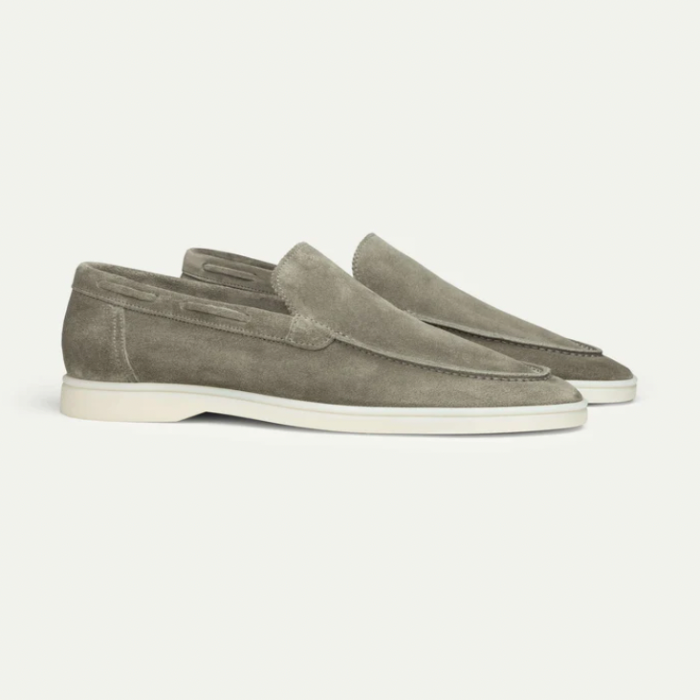 "Handgemaakte heren suède loafers: luxe, stijlvol ontwerp, zacht premium materiaal, perfect voor elke gelegenheid."