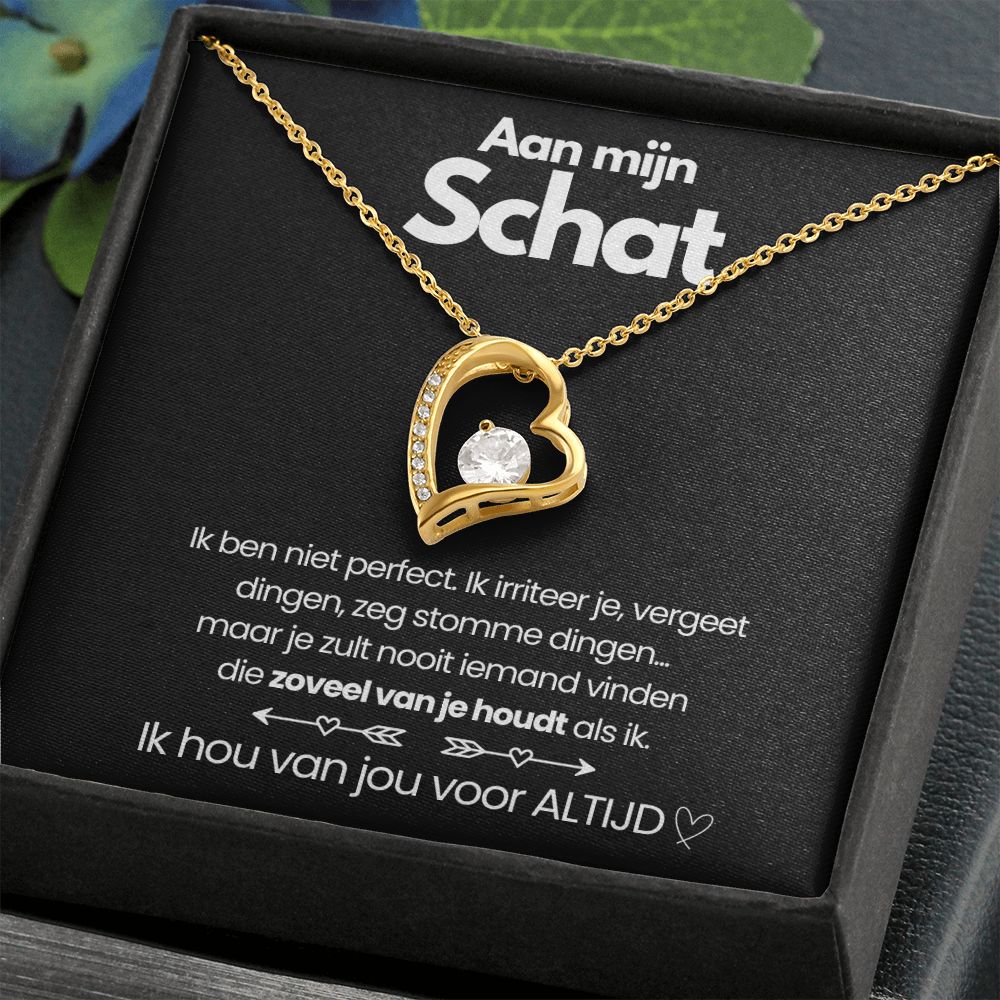 "Hartvormige ketting met sprankelende zirkonia's, verstelbare lengte, ideale elegante keuze voor liefdevolle gelegenheden."