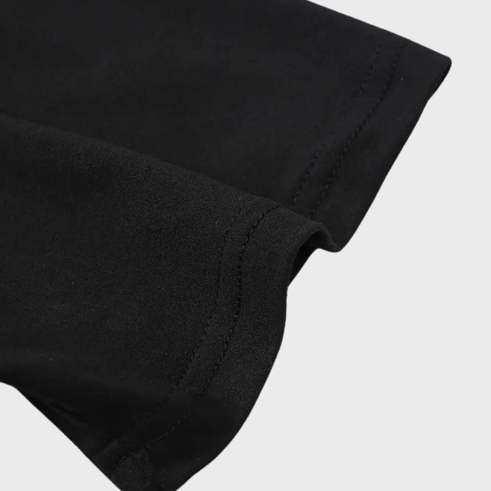 Heren Kay T-shirt, zwart, ronde hals, comfortkatoen. Ideaal voor casual zomeroutfits. Verkrijgbaar in meerdere kleuren.