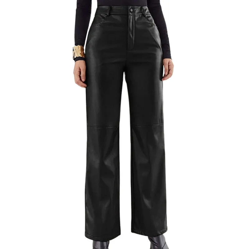 "Hoge taille leren broek voor dames in stijlvol zwart, met rechte pijpen en zijzakken voor elegante, veelzijdige looks."