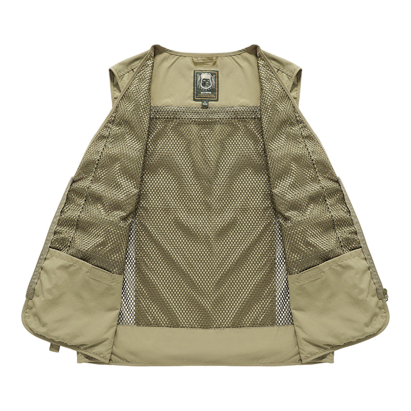 "Lichtgewicht ademend outdoorvest met meerdere zakken, ideaal voor wandelen en kamperen. Stijlvol en functioneel ontwerp."