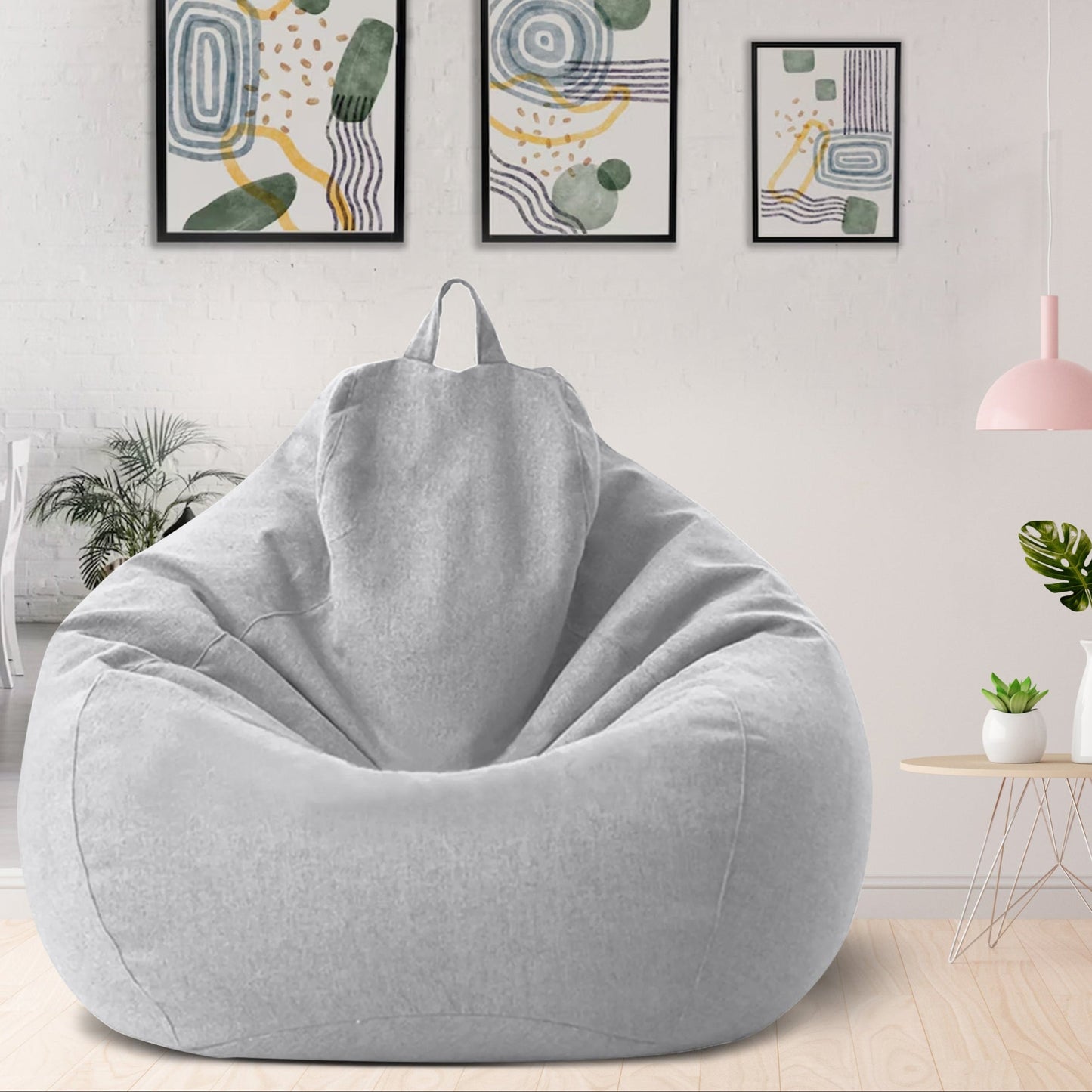 "Luxe linnen zitzak met vulling, ergonomisch, comfortabel, stijlvolle afwerking, voor woonkamer of slaapkamer inrichting."