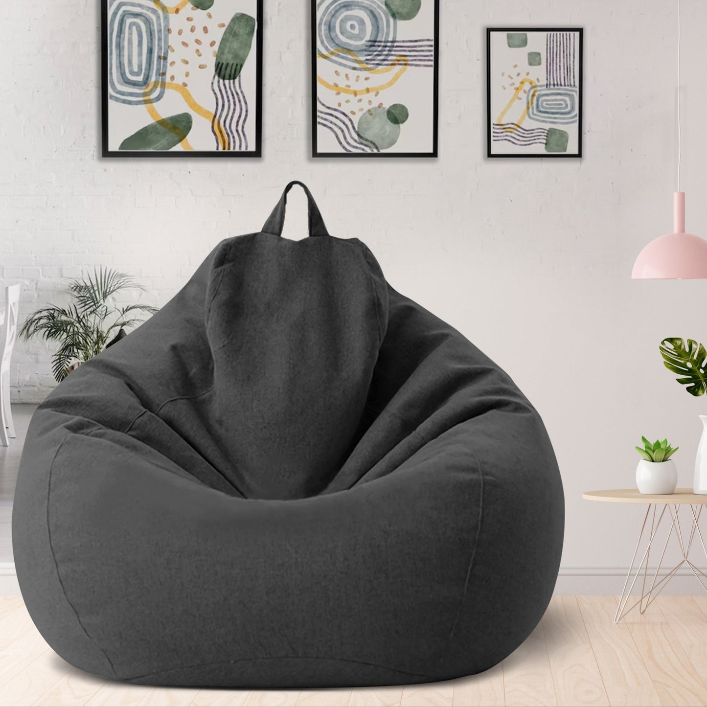 "Luxe linnen zitzak met vulling, ergonomisch, comfortabel, stijlvolle afwerking, voor woonkamer of slaapkamer inrichting."