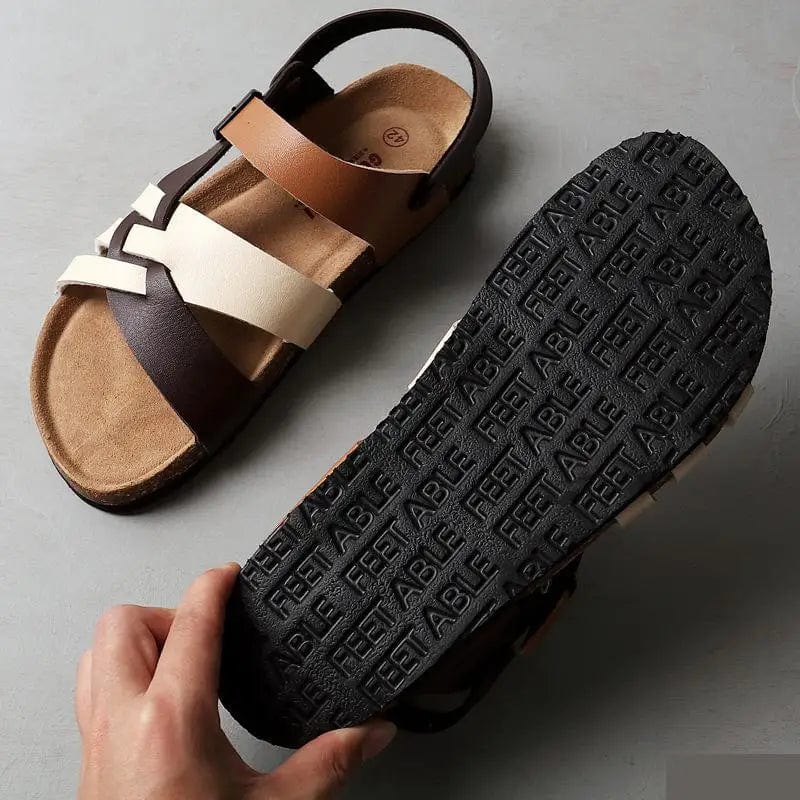 "Luxe orthopedische herensandalen van echt leer met verstelbare klittenbandsluiting en antislipzool, stijlvolle look."