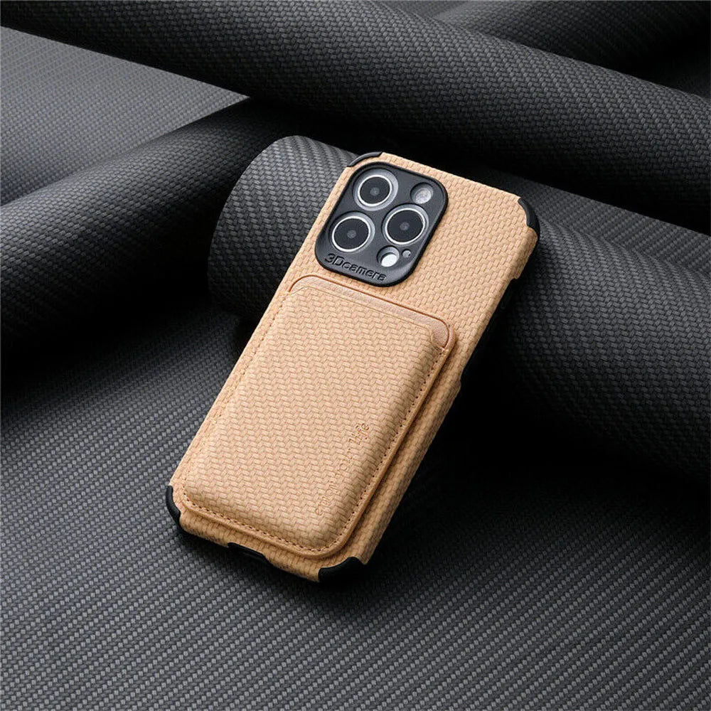 "MagSafe portemonnee hoesje met luxe carbon afwerking, biedt stijlvolle bescherming en ruimte voor kaarten, compatibel met iP