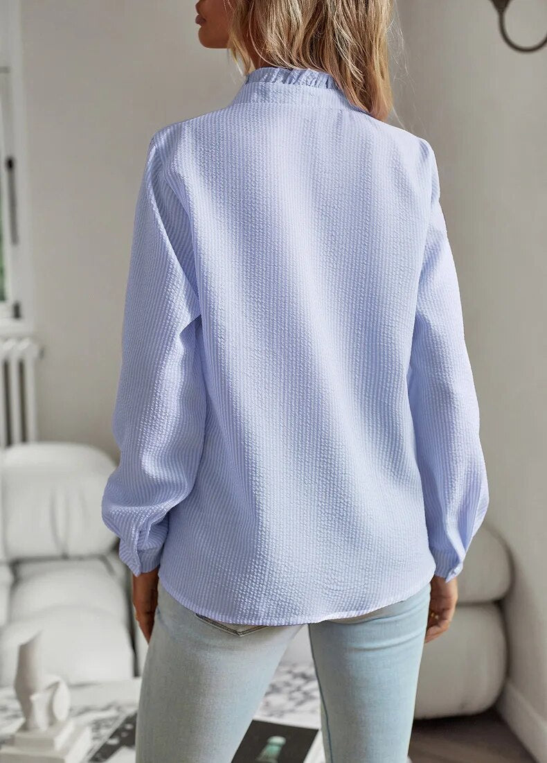 "Marlies stijlvolle dames top, zachte ademende stof, elegant tijdloos design, veelzijdig voor casual en formele gelegenheden.