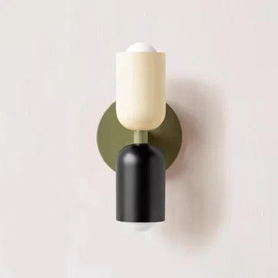 "Moderne Nordic LED wandlamp, minimalistisch design, dubbele kop, sfeervolle verlichting, ijzeren materiaal"